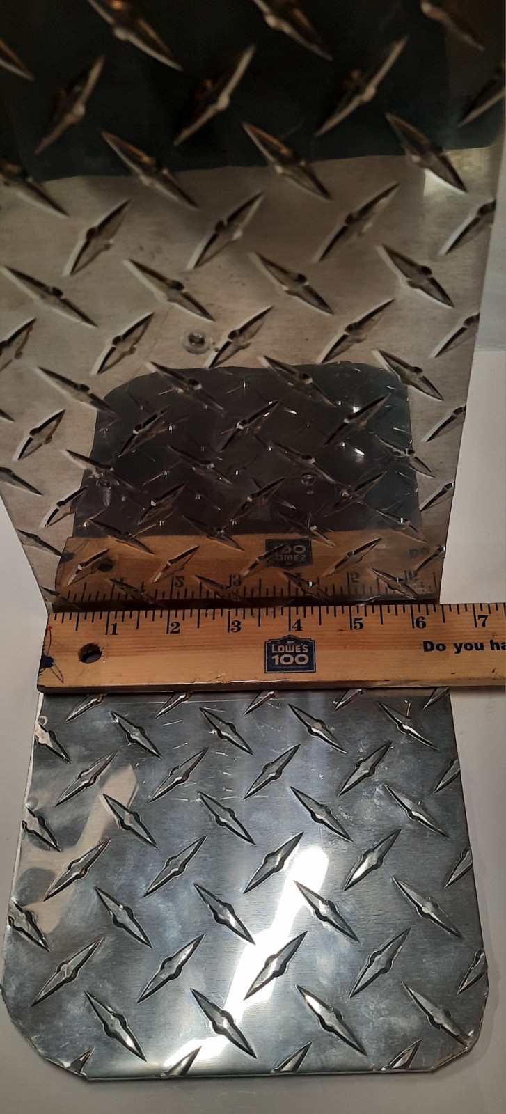 Aluminum 1/4″ Thick Diamond Plate Sheet Metal Bracket, Pre-Owned