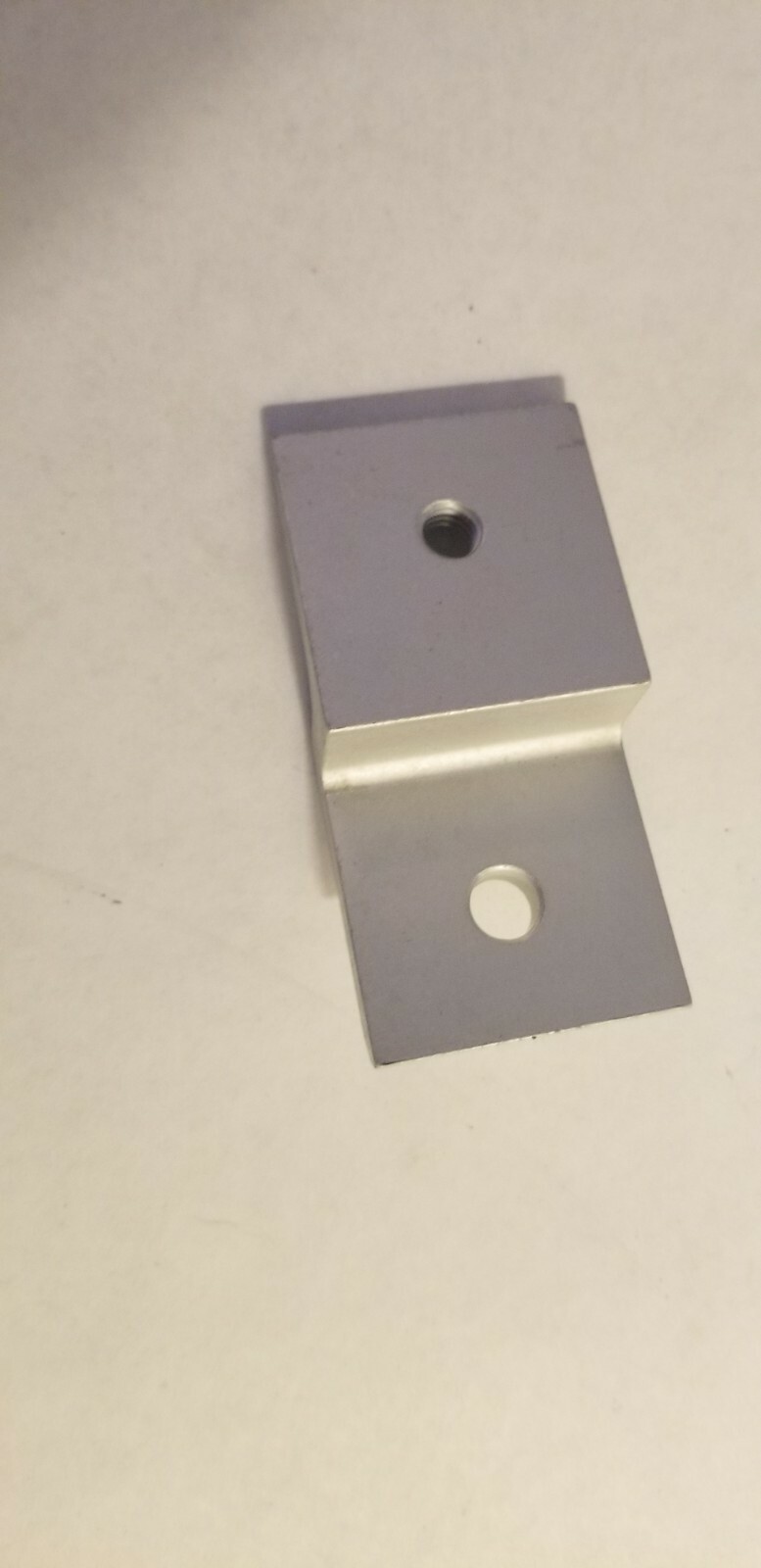 80/20 2434 15 Series & Ready Tube Single Arm Narrow Panel Retainer