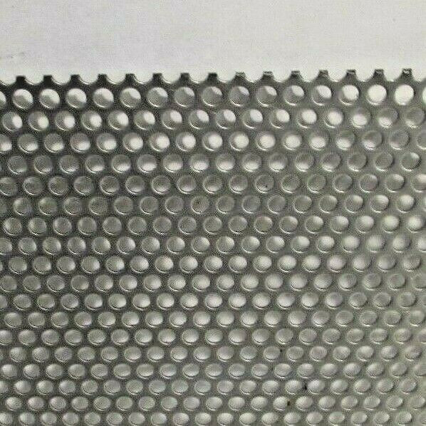 ==20 GA. 1/8″ HOLES—12″ X 11″–304 STAINLESS STEEL PERFORATED SHEET ==