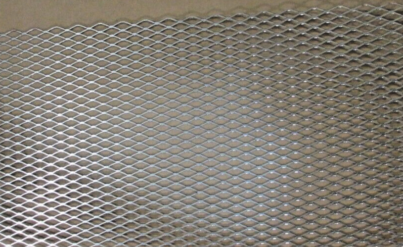 1/2 #16 304 STAINLESS STEEL FLATTENED EXPANDED METAL—–5″ X 7″