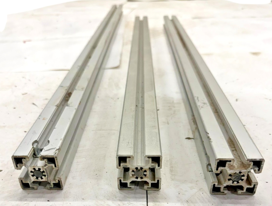 80/20 45MM ASST LENGTHS, 45-4545, (LOT OF 3), 34-3/4″ TO 48-1/8″, 4 OPEN SLOTS