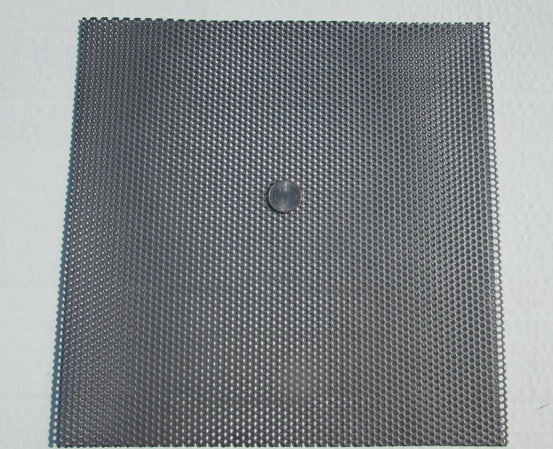 1/8″ HOLES—18 GAUGE 304 STAINLESS PERFORATED SHEET– 12″ X 24″