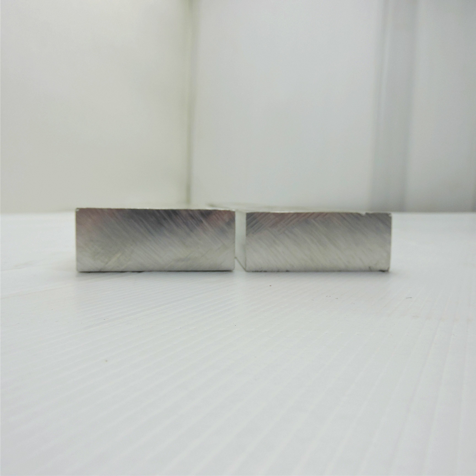 1.125″ thick 1 1/8 Aluminum 6061 PLATE 2.4″ x 19.75″ Long QTY 2 sku 241220