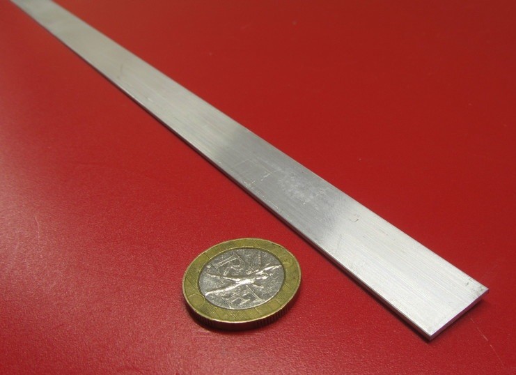 6061 T6 Aluminum Bar, 1/16″ (.062″) Thick x 5/8″ Wide x 36″ Length, 8 pcs