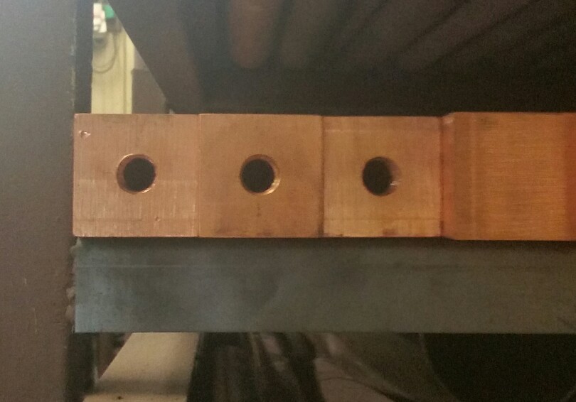 110 Copper square Bar 2″ x 2″ x 24″-Long Copper Bar with 1/2″ hole