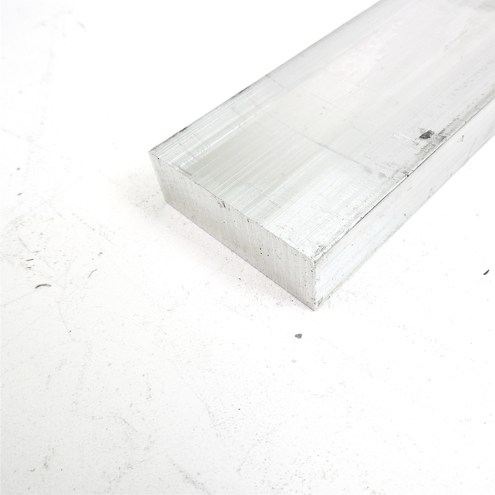.625″ x 2″ Aluminum 6061 FLAT BAR 8.25″ Long new mill stock QTY 8 sku M446