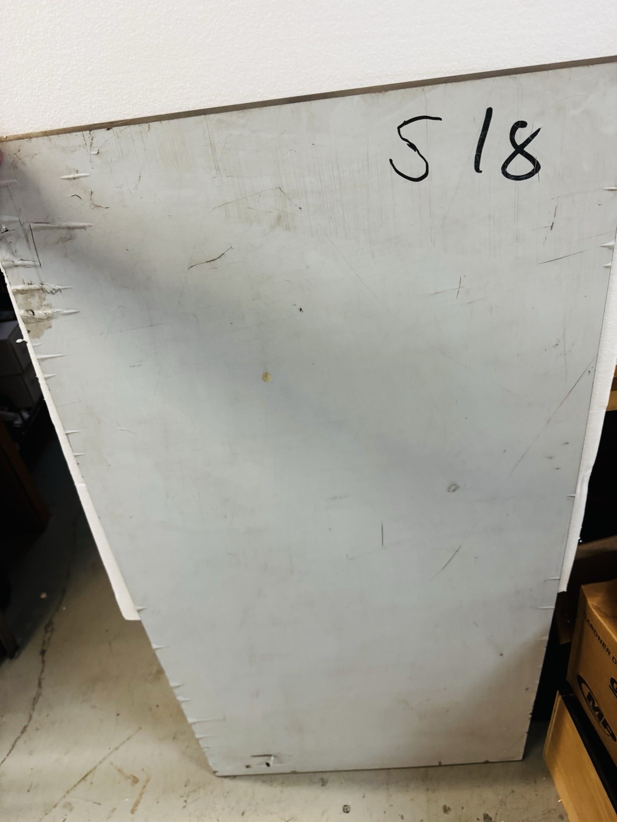 1 pieces of 24.5″ x 48″ 304 Stainless Steel Sheet Metal .050″ Thick 18 Ga, 2B