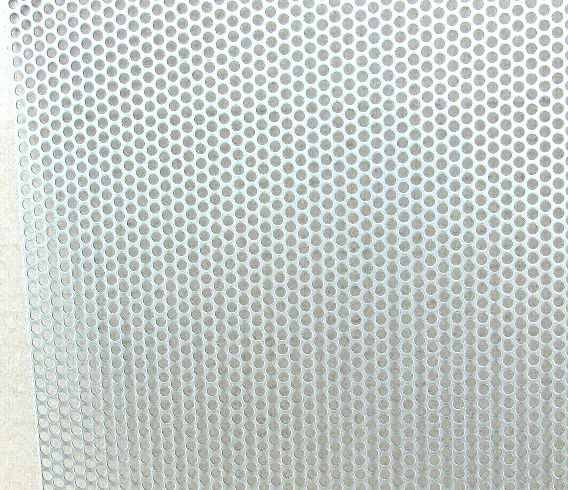 =3/16 HOLES=20 GA.-(.037)-304 STAINLESS PERFORATED 11-3/4″ X 23-1/2″===
