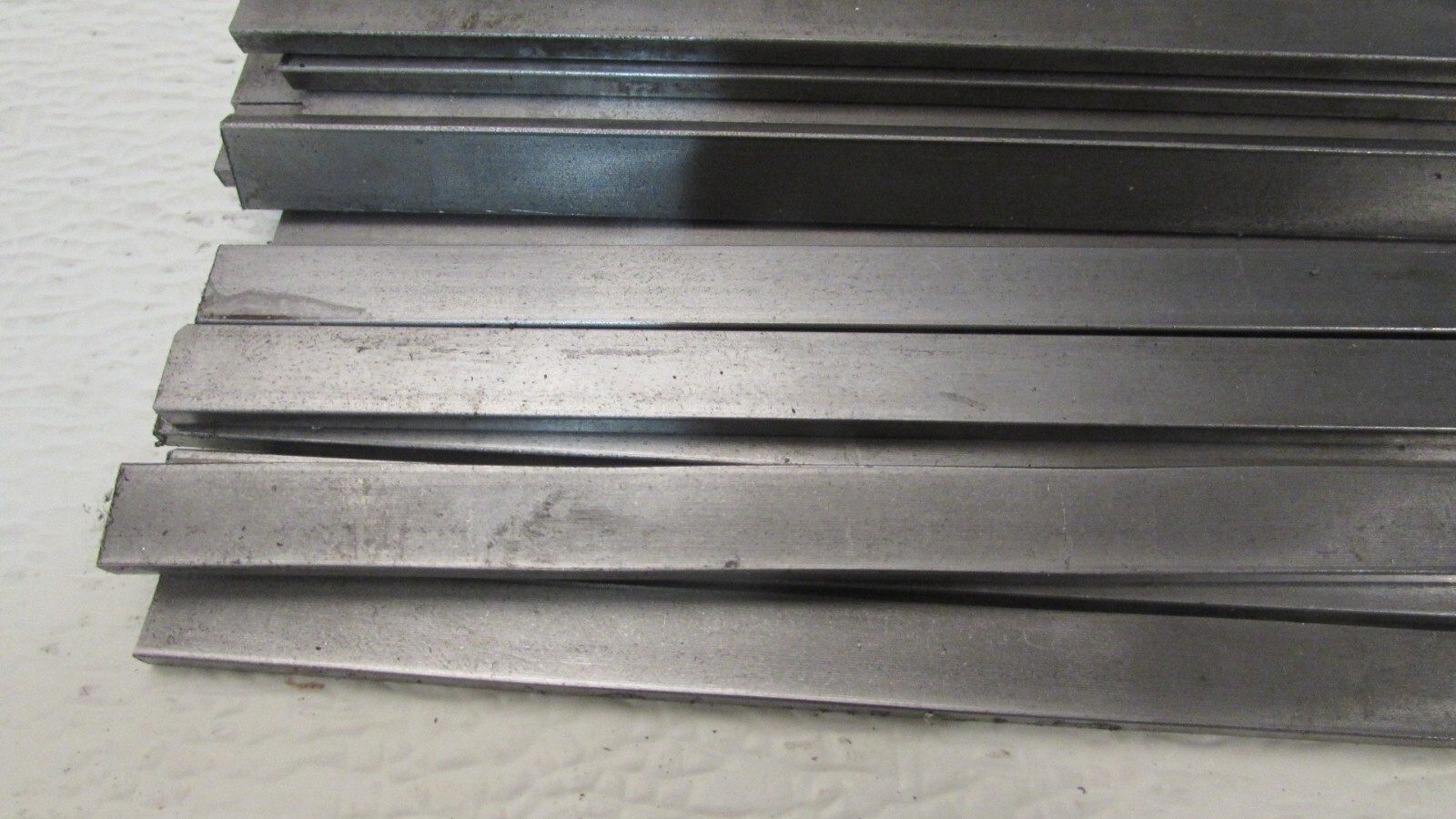 1/8″ THICK X 3/8″ WIDE X 9″ LONG CR 1018 FLAT BAR–200 PIECE LOT