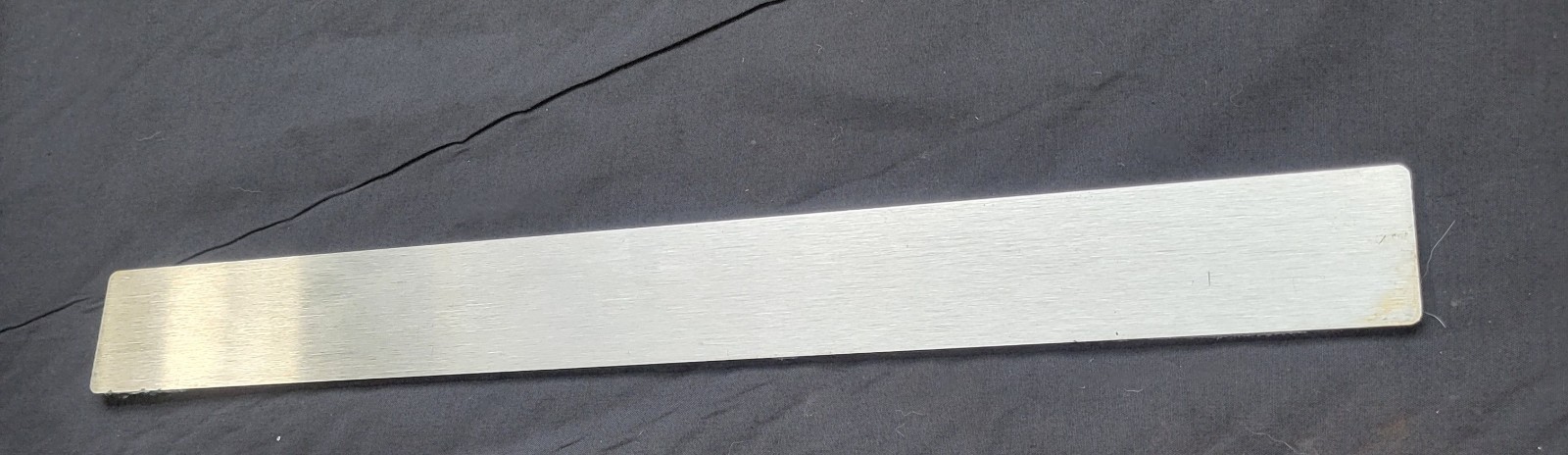 1/8″ x 1-1/2″ X 14 1/2″ 304 STAINLESS STEEL FLAT BAR