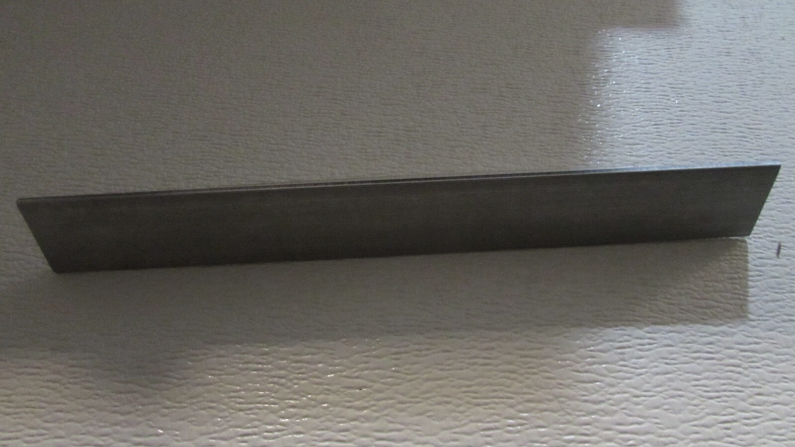 1/8″ x 1-1/2″ X 12″ 304 STAINLESS STEEL FLAT BAR