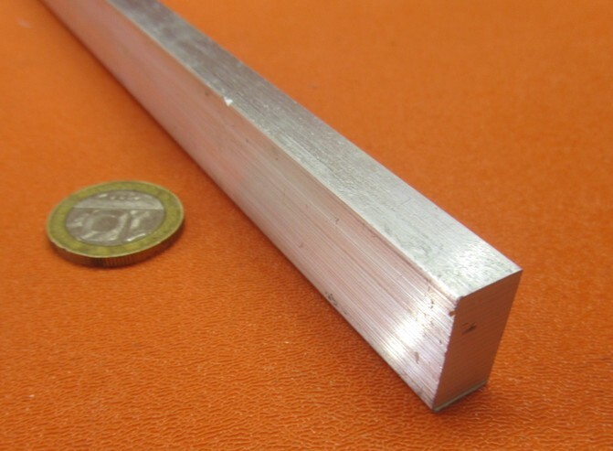 6061 T651 Aluminum Bar, 3/8″ (.375″) Thick x 3/4″ Wide x 60″ Length