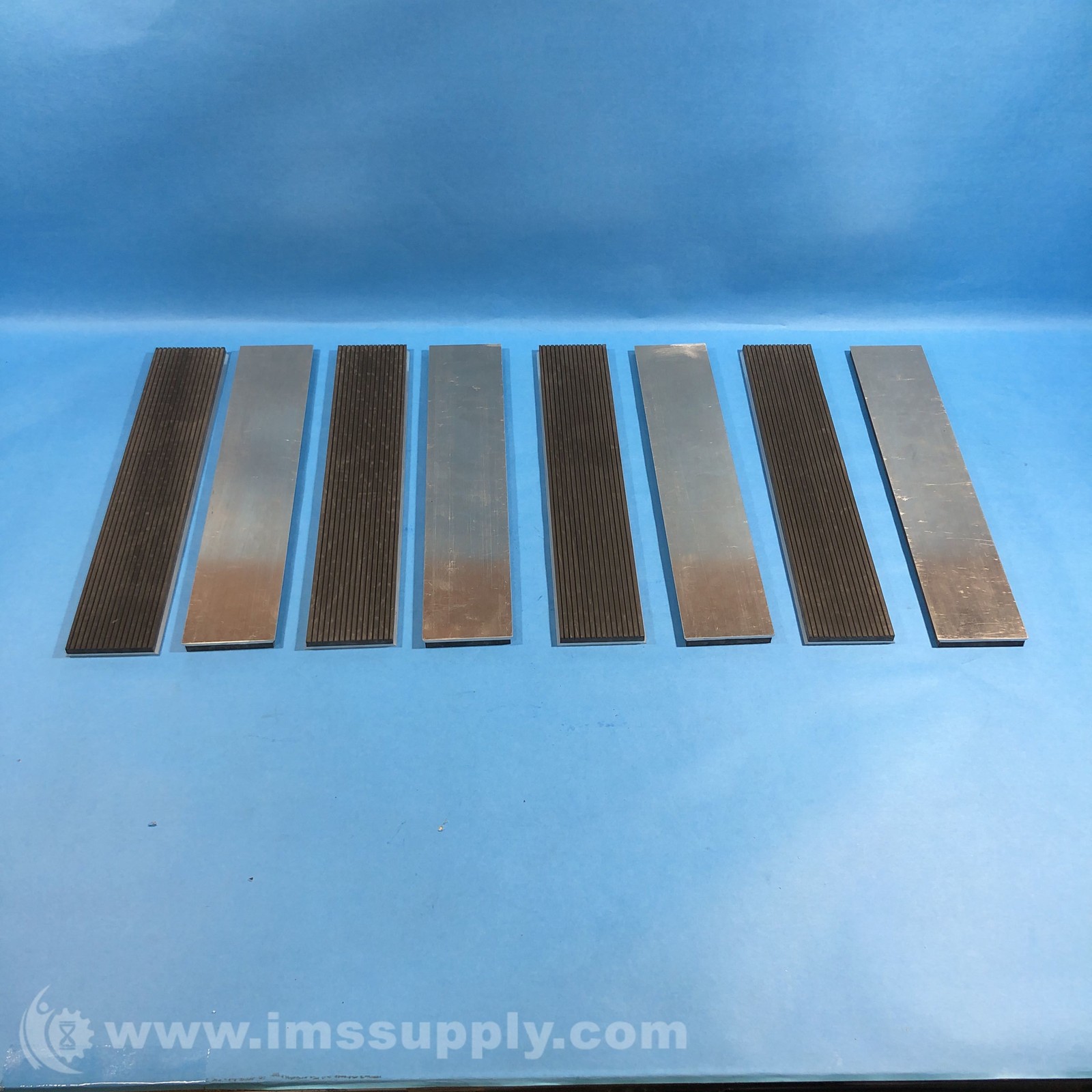 C-2738-HN-001 Bag of 8 Steel Plates with Rubber Lining FNOB