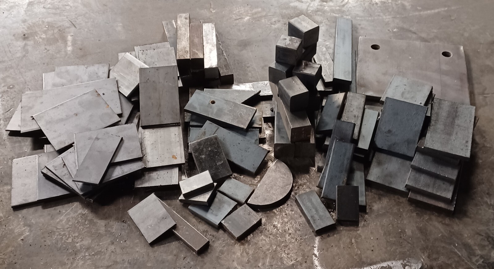 Mix lot 5+Lbs A36 flat iron metal plate square bar steel stock 1/8″ 1/4 “3/4″+