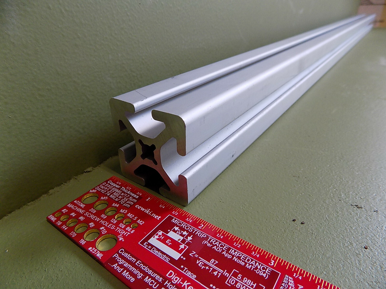 80/20 1515S 1.5″x1.5″x12″ Extrusion 12″ Long Used