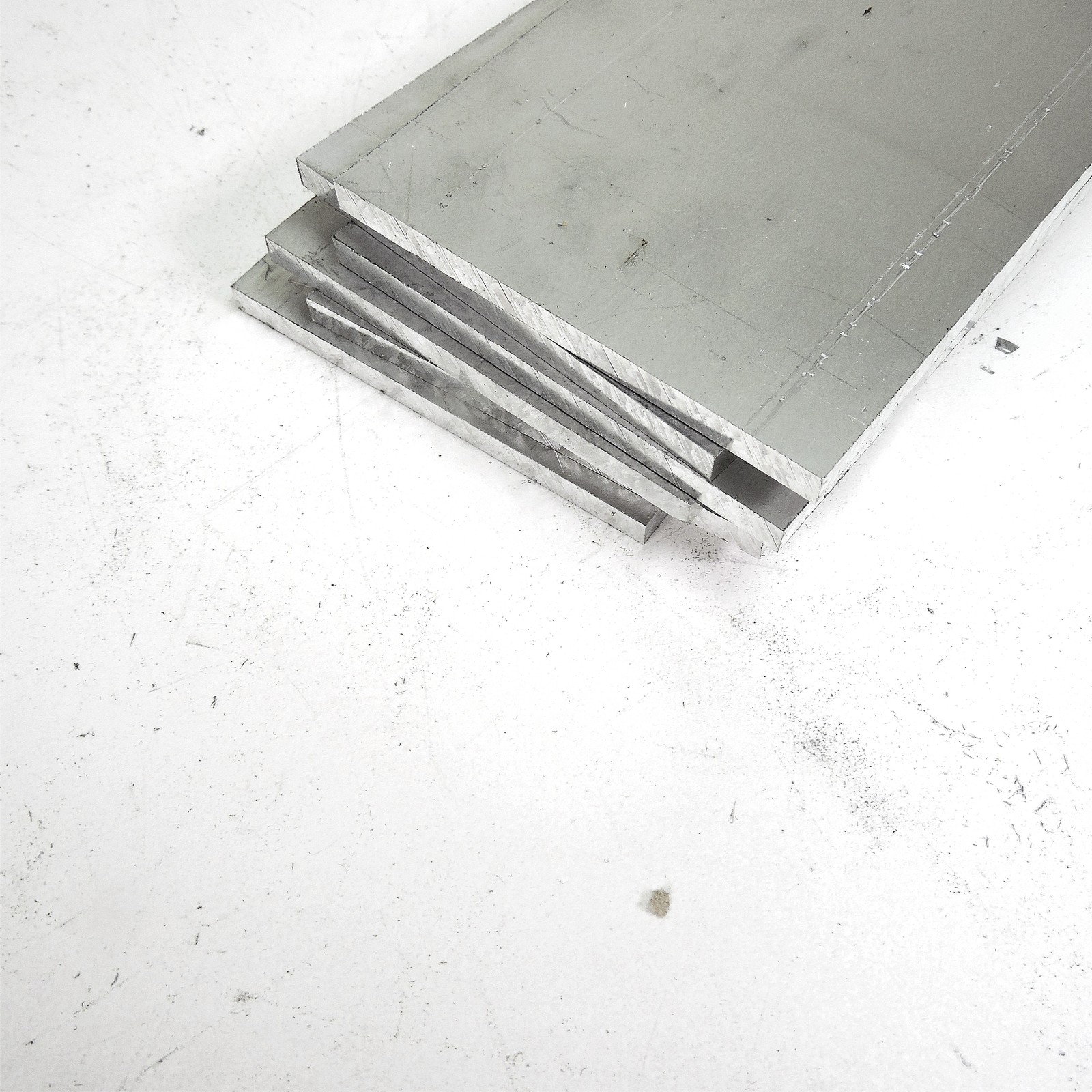 .25″ thick 1/4 Aluminum 6061 PLATE 4.875″ x 15.75″ Long QTY 7 sku 187022