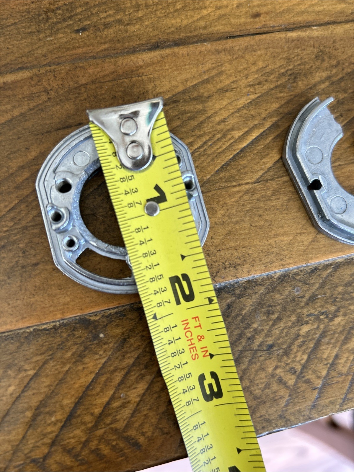 Cast Aluminum Scrap 19Lbs 11.8oz. 1 1/2″ X 1 3/4″ For Crucible Melting Scrap
