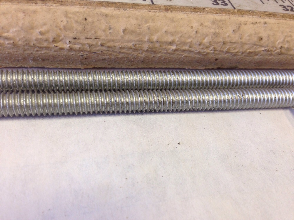 THREADED STOCK ROD USS/COARSE ZINC PLATED 1/4-20 x 36″ LENGTH Qty. 2 Pcs