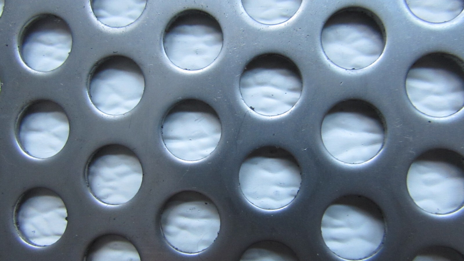 3/8″ HOLE 16 GAUGE 304 STAINLESS STEEL PERFORATED SHEET– 12 ” x 15-1/2″