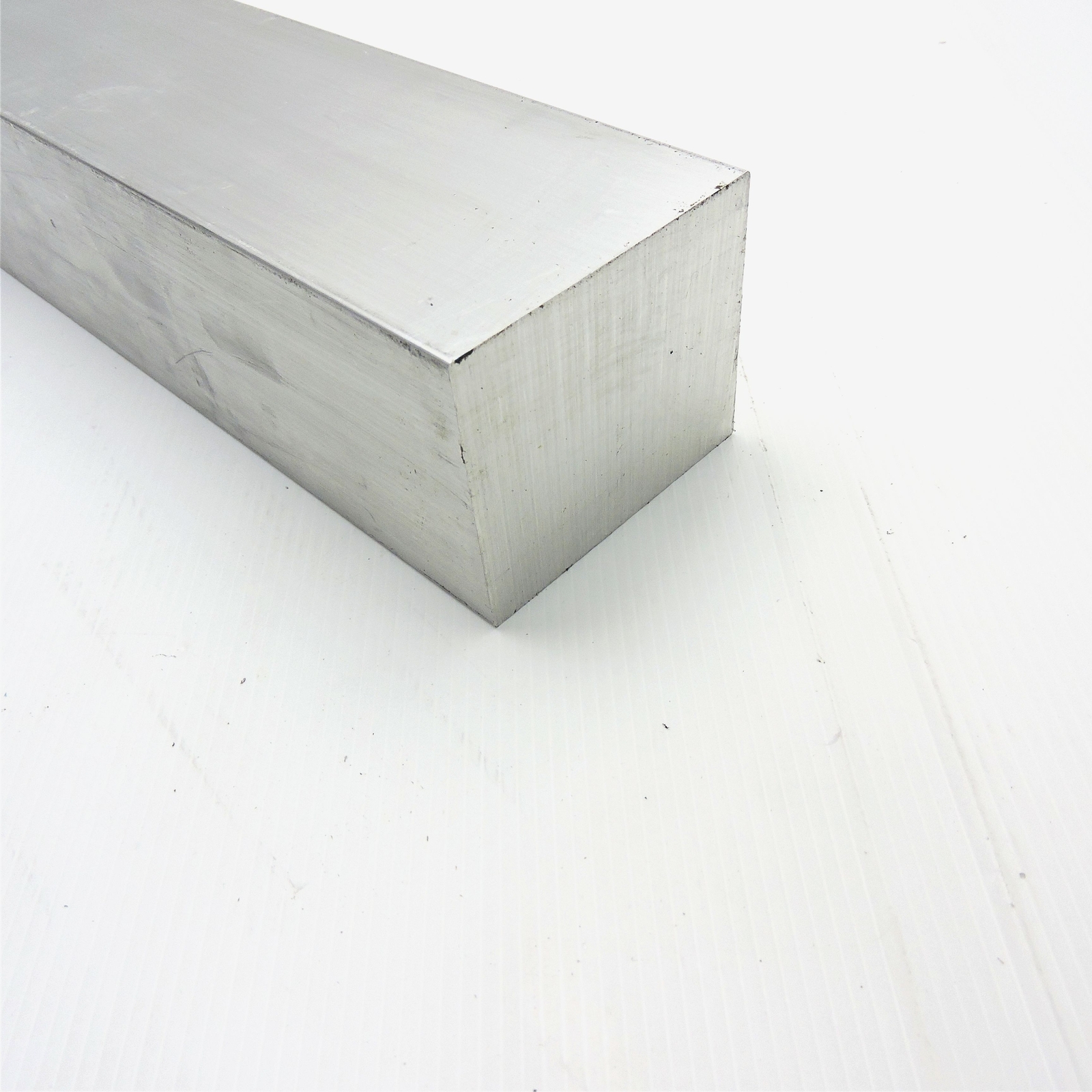2.5″ thick 2 1/2 Aluminum 6061 PLATE 3.25″ x 21.375″ Long sku 137257