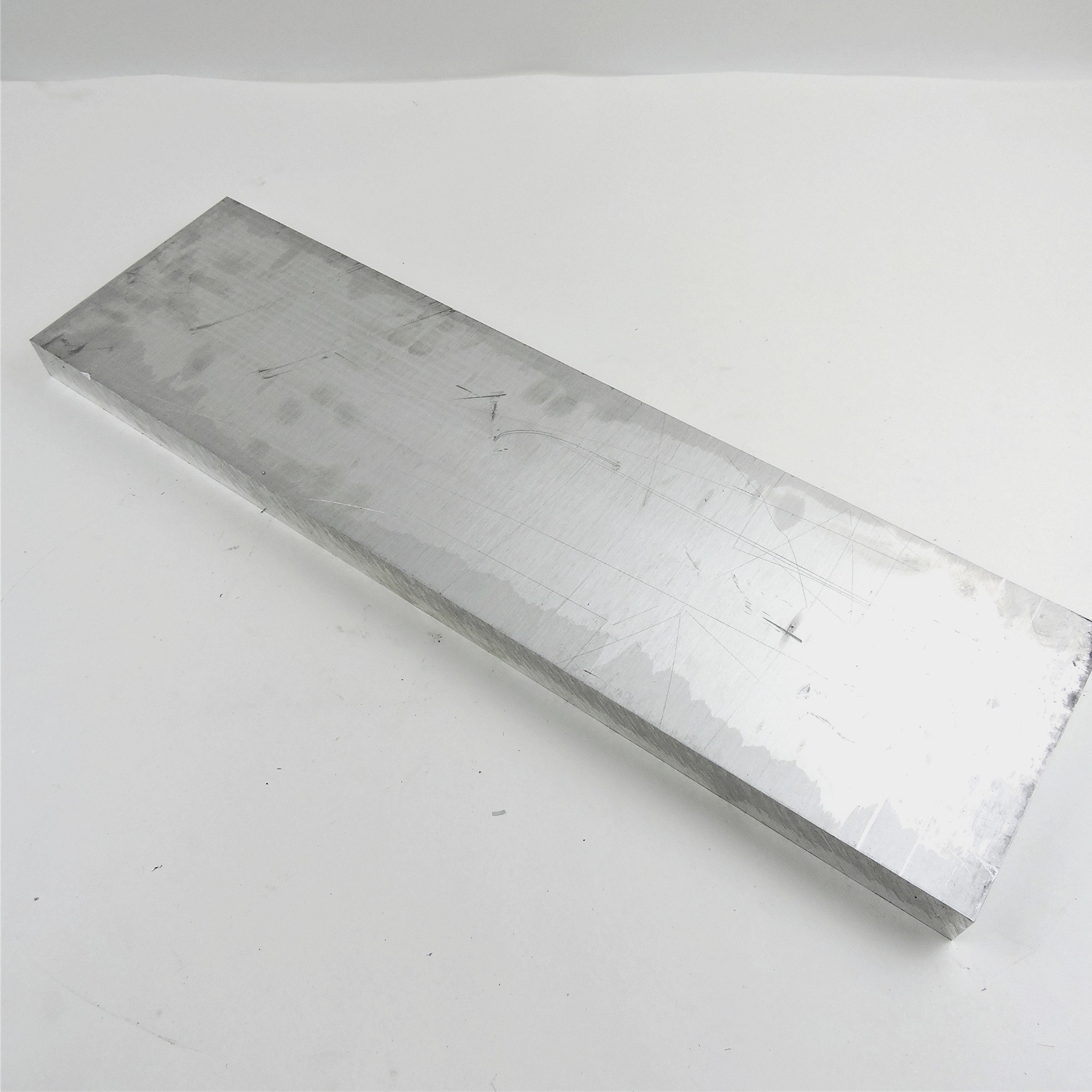 1.25″ thick 1 1/4 Aluminum 6061 PLATE 6.875″ x 26.625″ Long sku 125436
