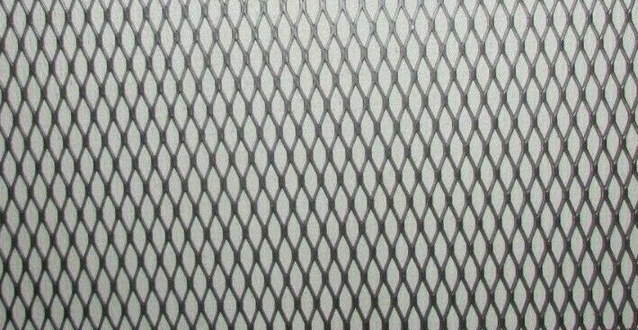 1/2 #16 304 STAINLESS STEEL FLATTENED EXPANDED METAL–8-3/4″ X 9-1/2″-