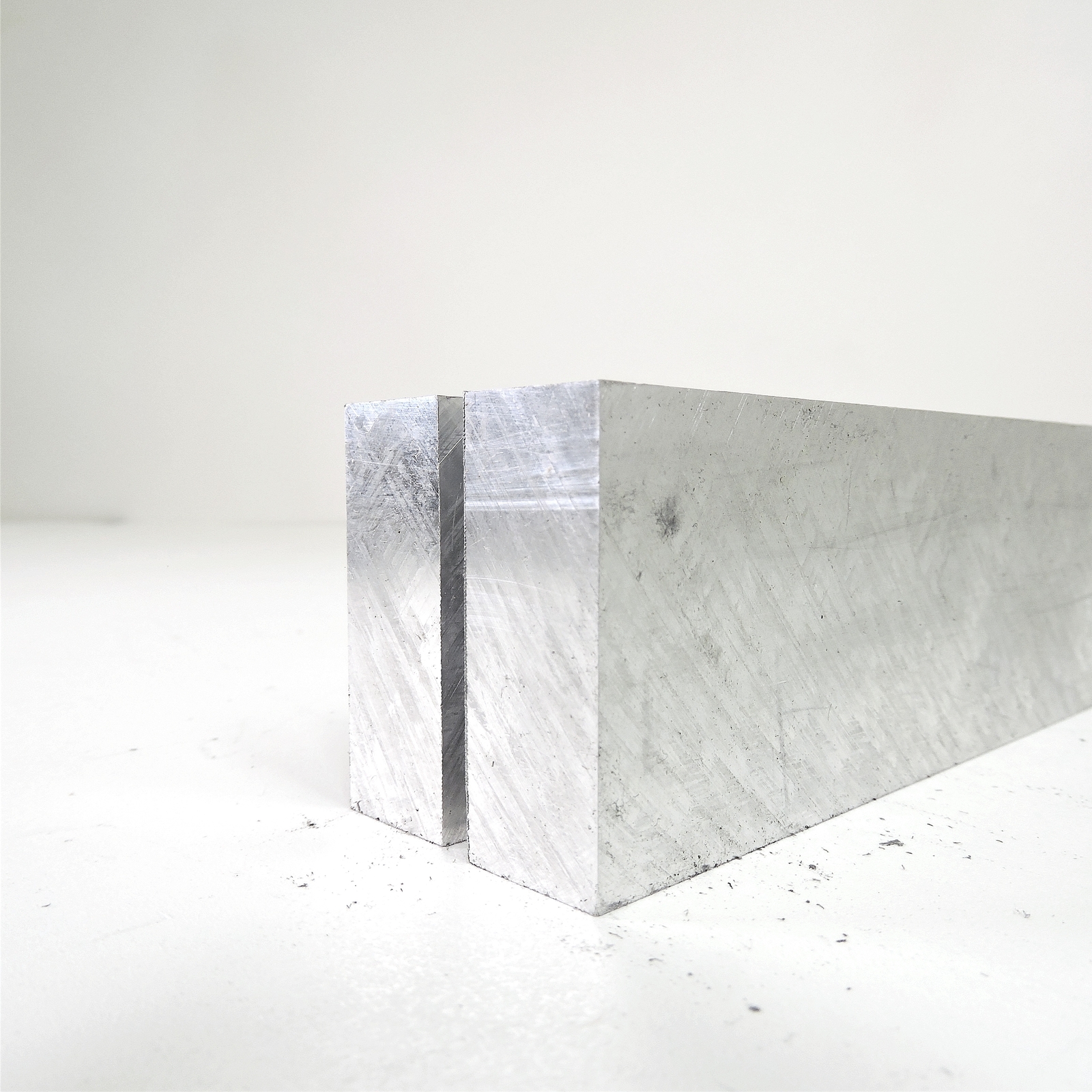 .625″ thick 5/8 Aluminum 6061 PLATE 1.75″ x 30.375″ Long QTY 2 sku 335200