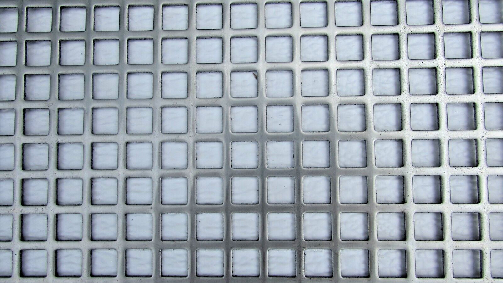 ==3/8″ SQUARE—- 16 GA. STAINLESS PERFORATED METAL —12″ x 24″==
