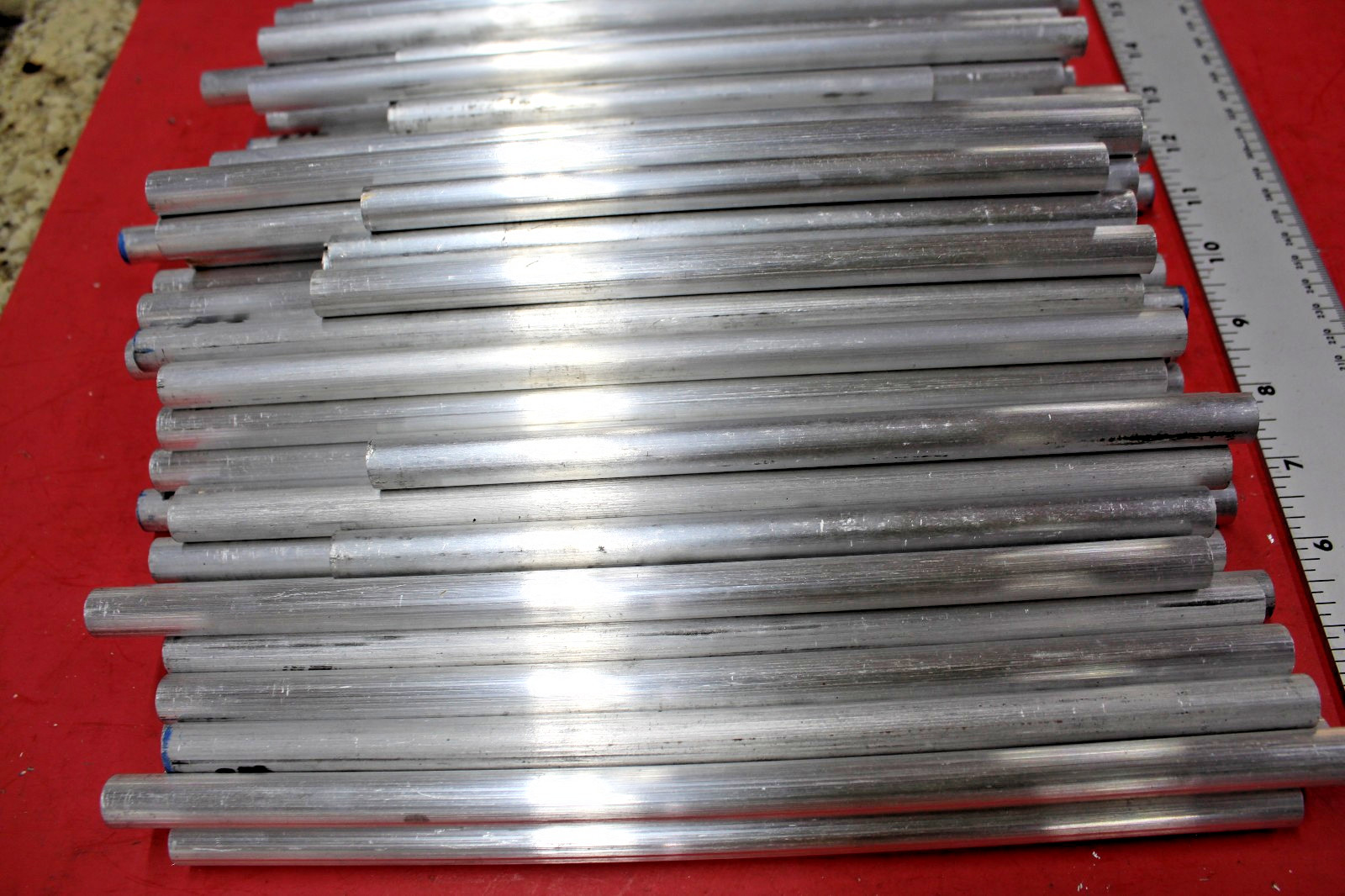 106 Piece 1/2″ Round 6061 T6 Aluminum Assortment Drops, Bar End For Machining