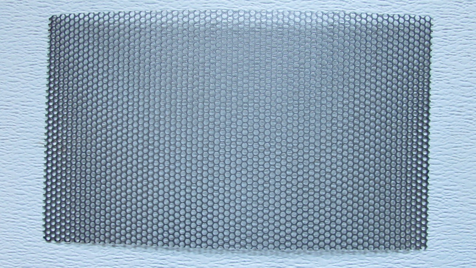 5/32″ HOLES ON 3/16″STAGGERED-20 GA STAINLESS PERFORATED SHEET–6-7/8″ X 11-1/2″