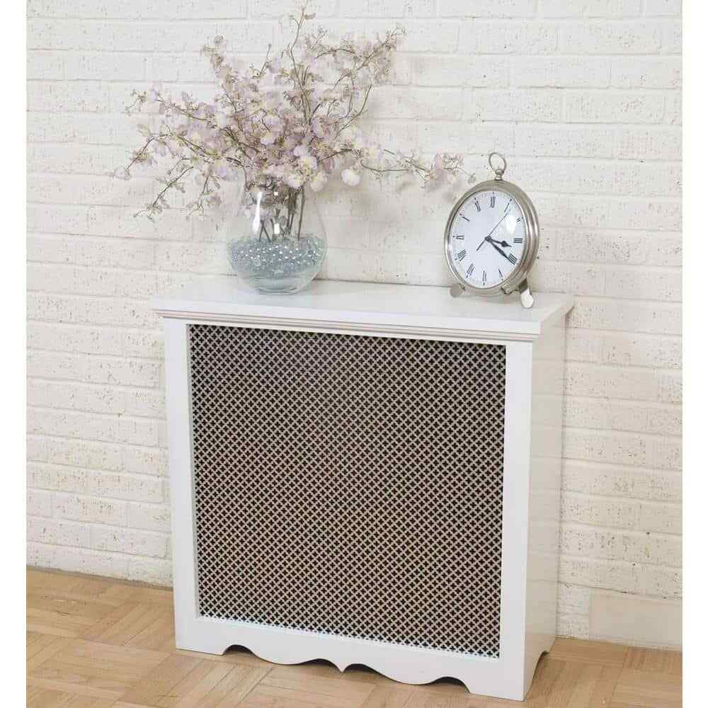 Cloverleaf Durable Aluminum Sheet Indoor/Outdoor in Silver 24 In. X 36 In.
