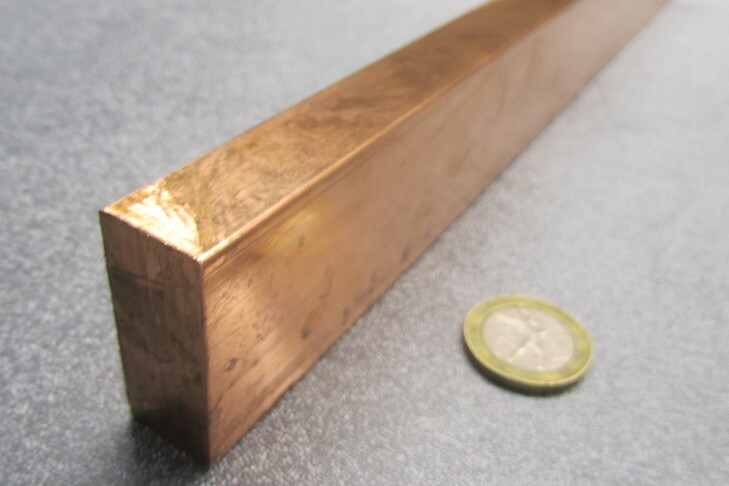 182 Copper Bar 5/8″ Thick x 1 1/2″ Wide x 3 Foot Length