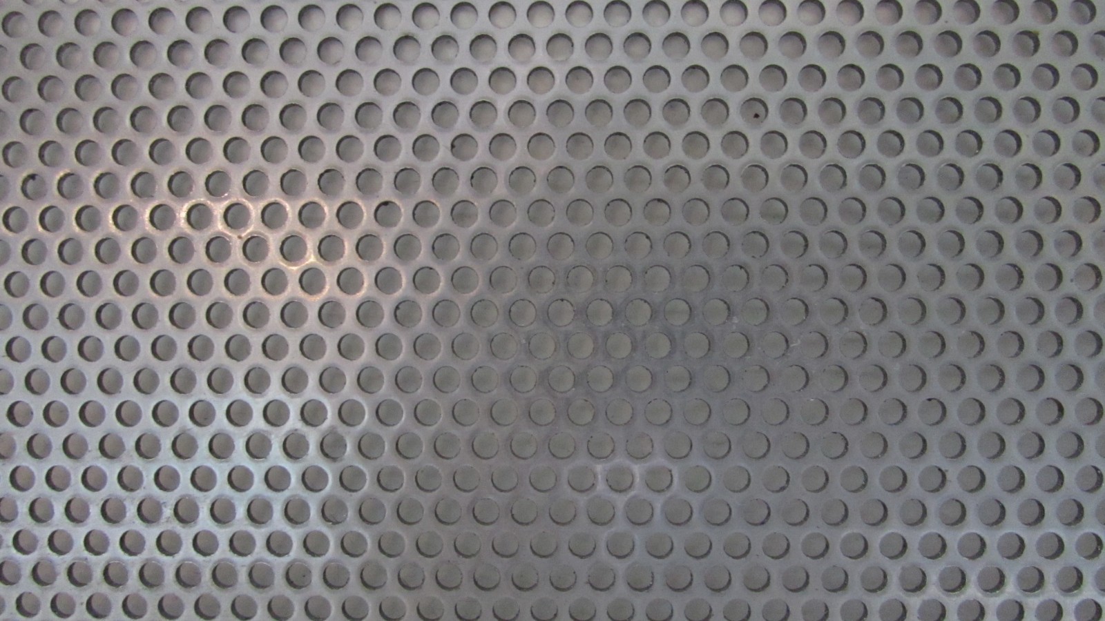 1/8″ HOLES—18 GAUGE 304 STAINLESS PERFORATED SHEET– 6″ X 24″