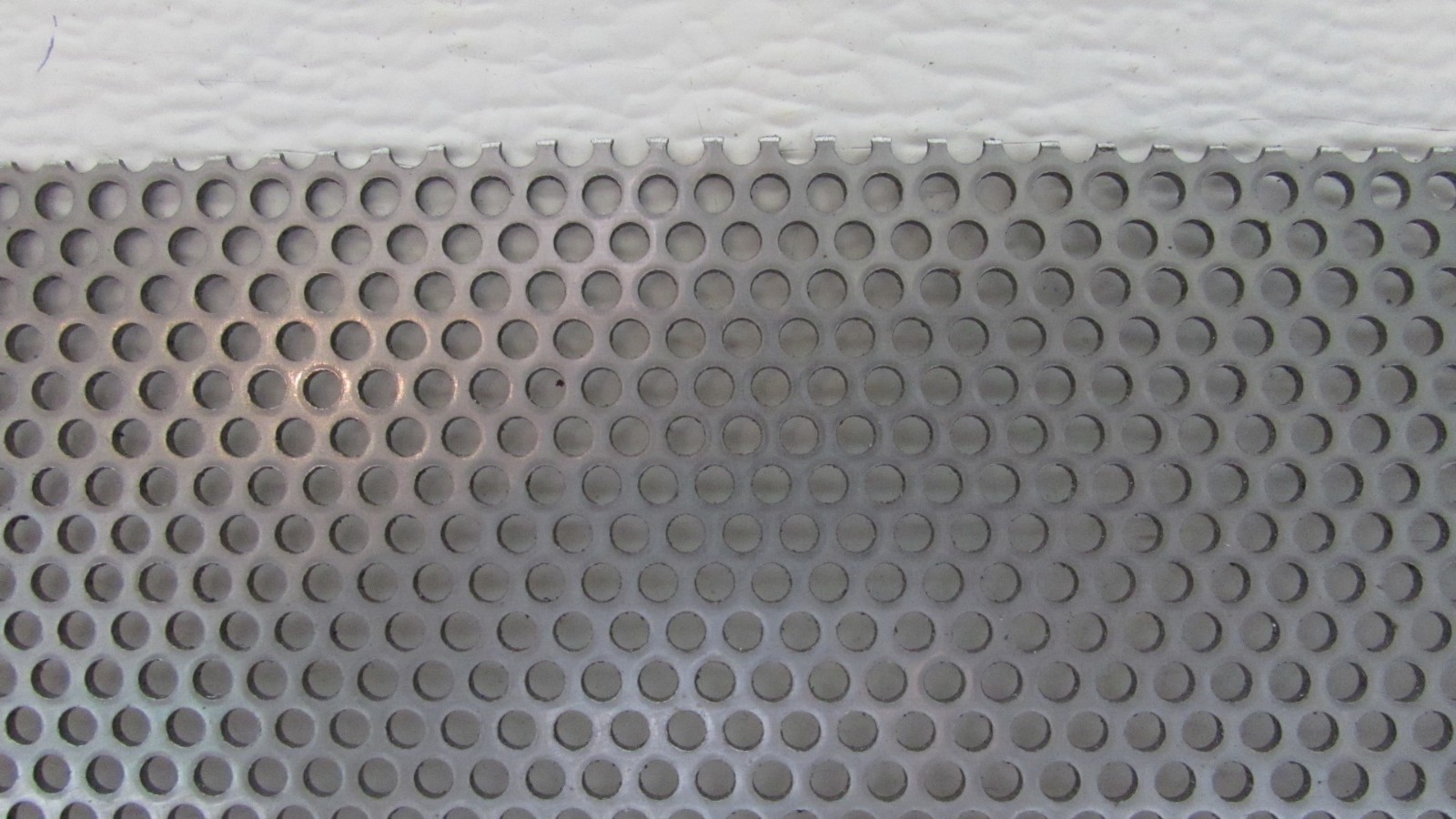 1/8″ HOLES—18 GAUGE 304 STAINLESS PERFORATED SHEET– 6″ X 24″