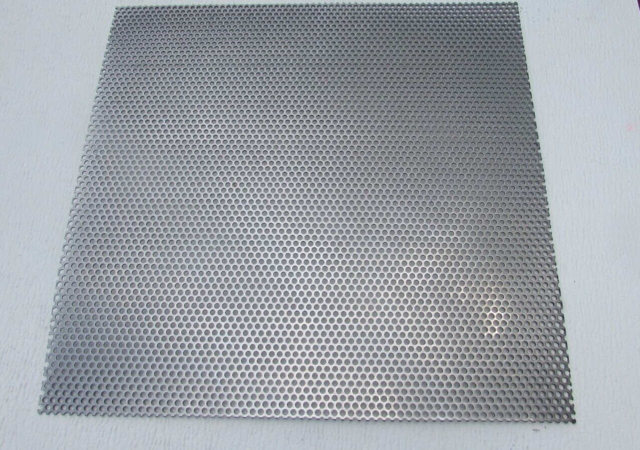 1/8″ HOLES—18 GAUGE 304 STAINLESS PERFORATED SHEET– 12″ X 24″