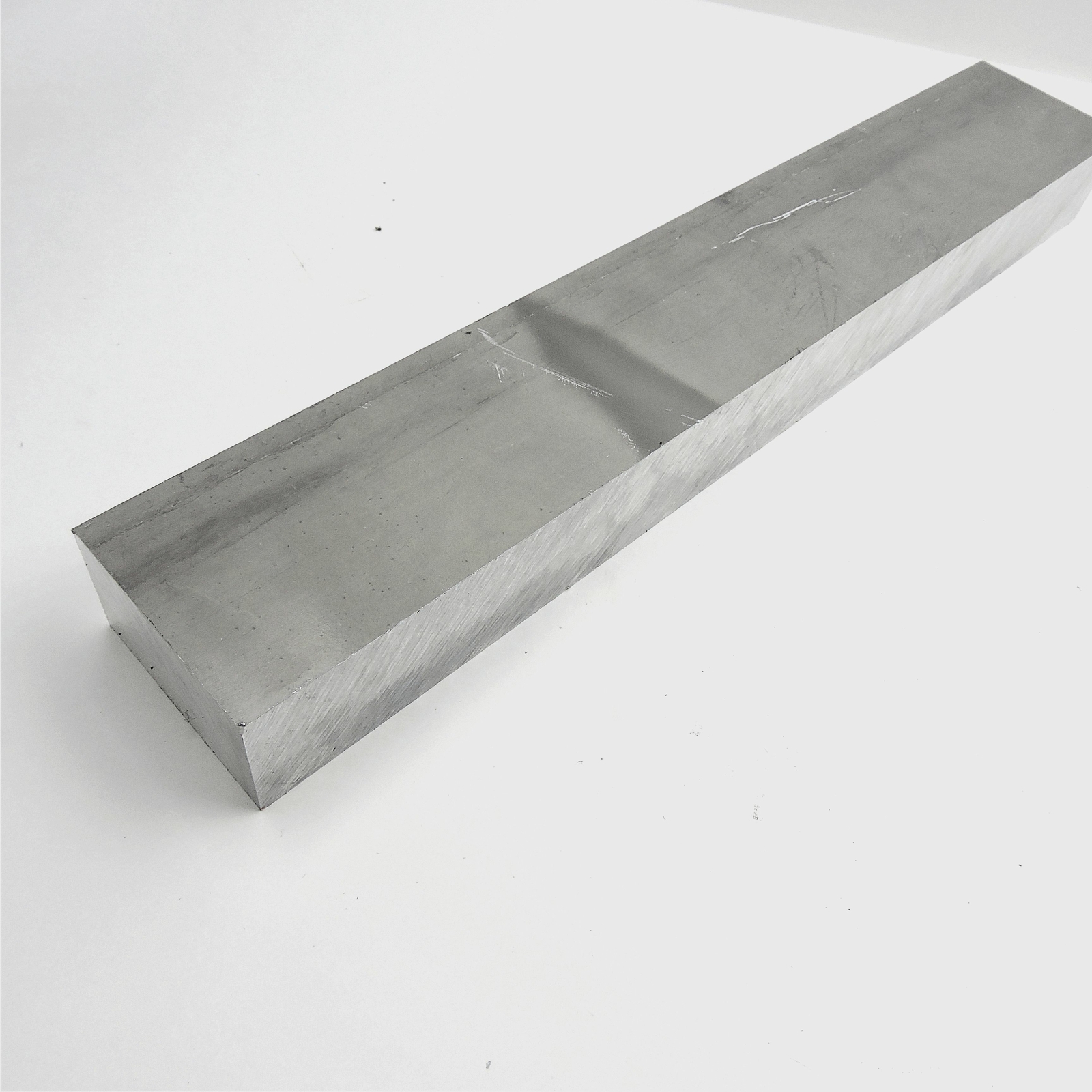 2.5″ thick 2 1/2 Aluminum 6061 PLATE 3.4375″ x 21.375″ Long sku 180859