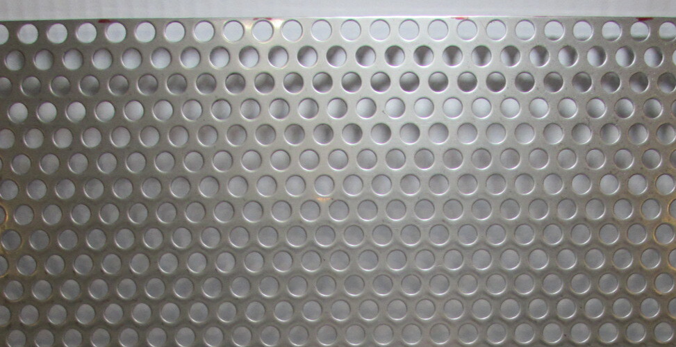 3/8″ HOLE 16 GAUGE 304 STAINLESS STEEL PERFORATED SHEET–5 ” x 12″