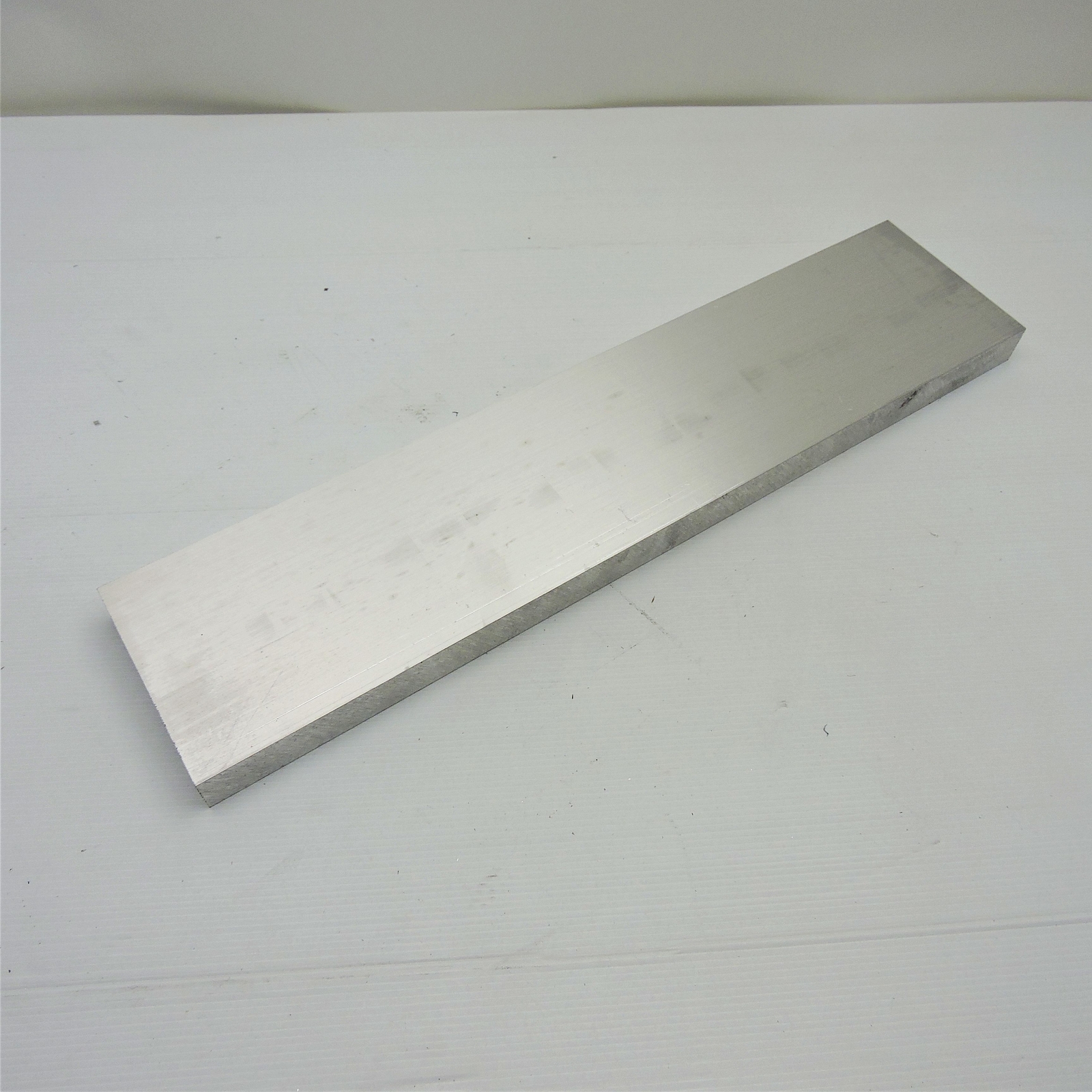 1.25″ thick 1 1/4 Aluminum 6061 PLATE 7.625″ x 34.875″ Long sku 106832