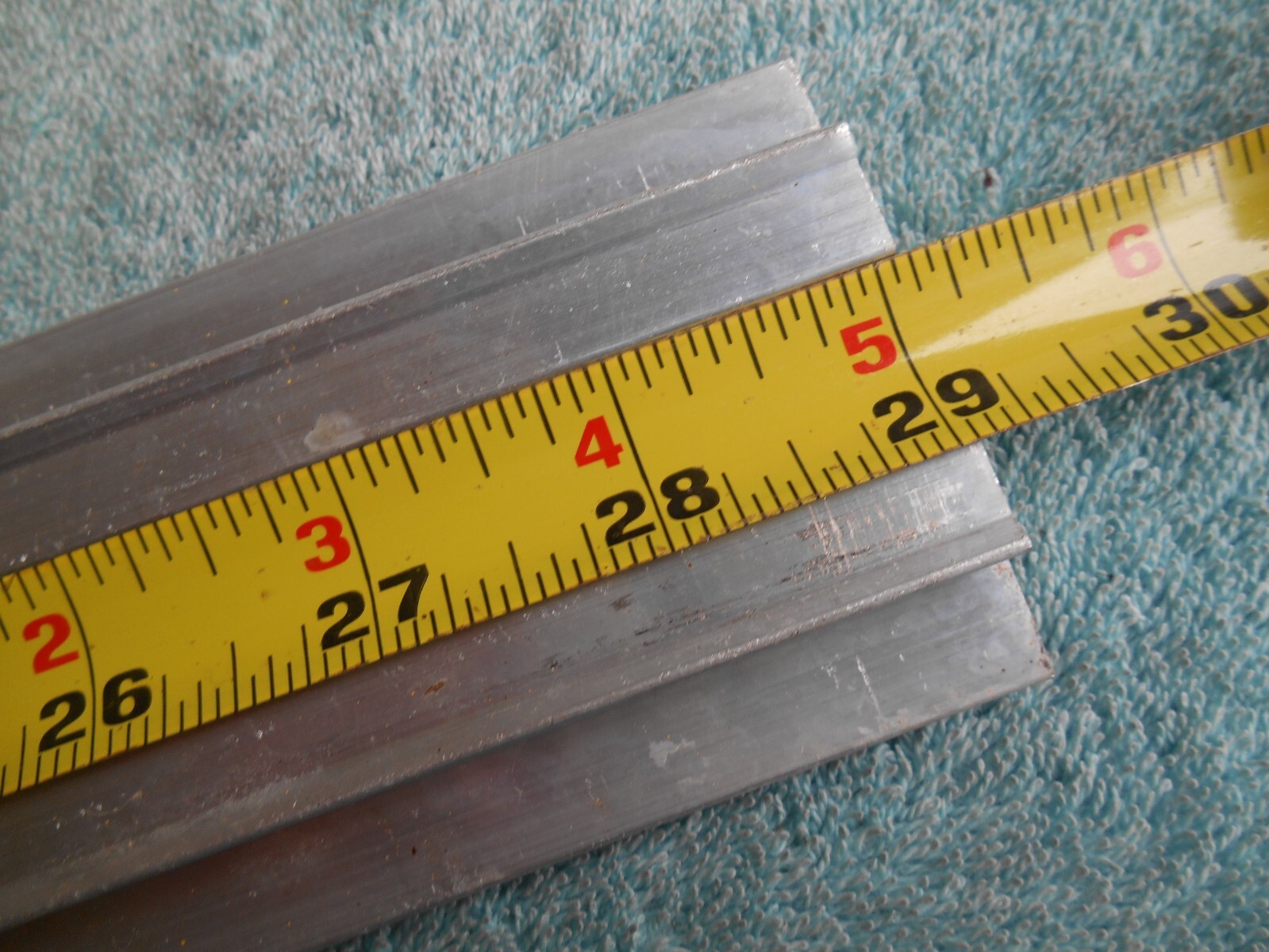 METAL STOCK EXTRUDED ALUMINUM 6063 DUAL CHANNEL 29-1/8″ X 2-1/2″ X 1/4″