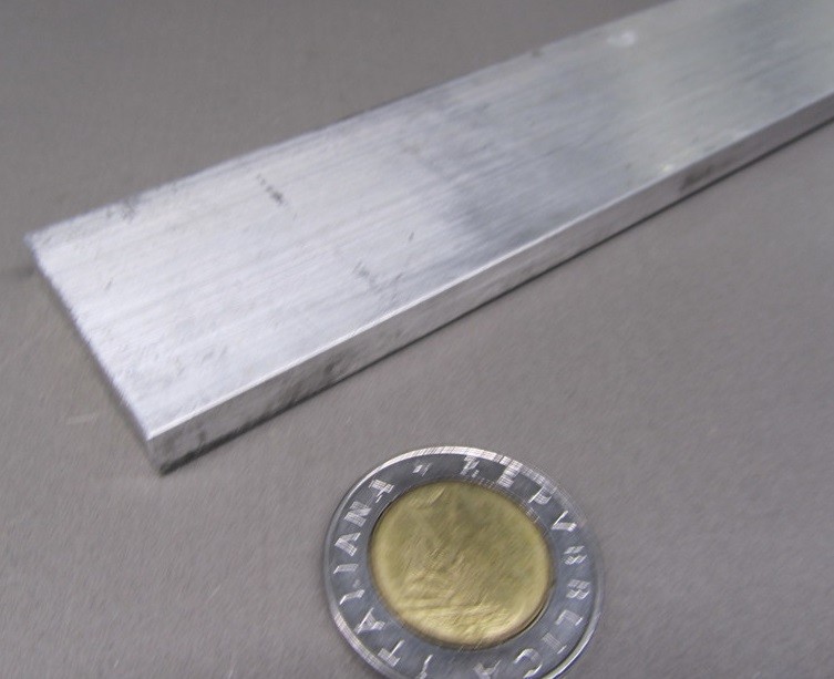 2024 T351 Aluminum Bar, 1/4″ (.250″) Thick x 1 1/2″ Wide x 12″ Length