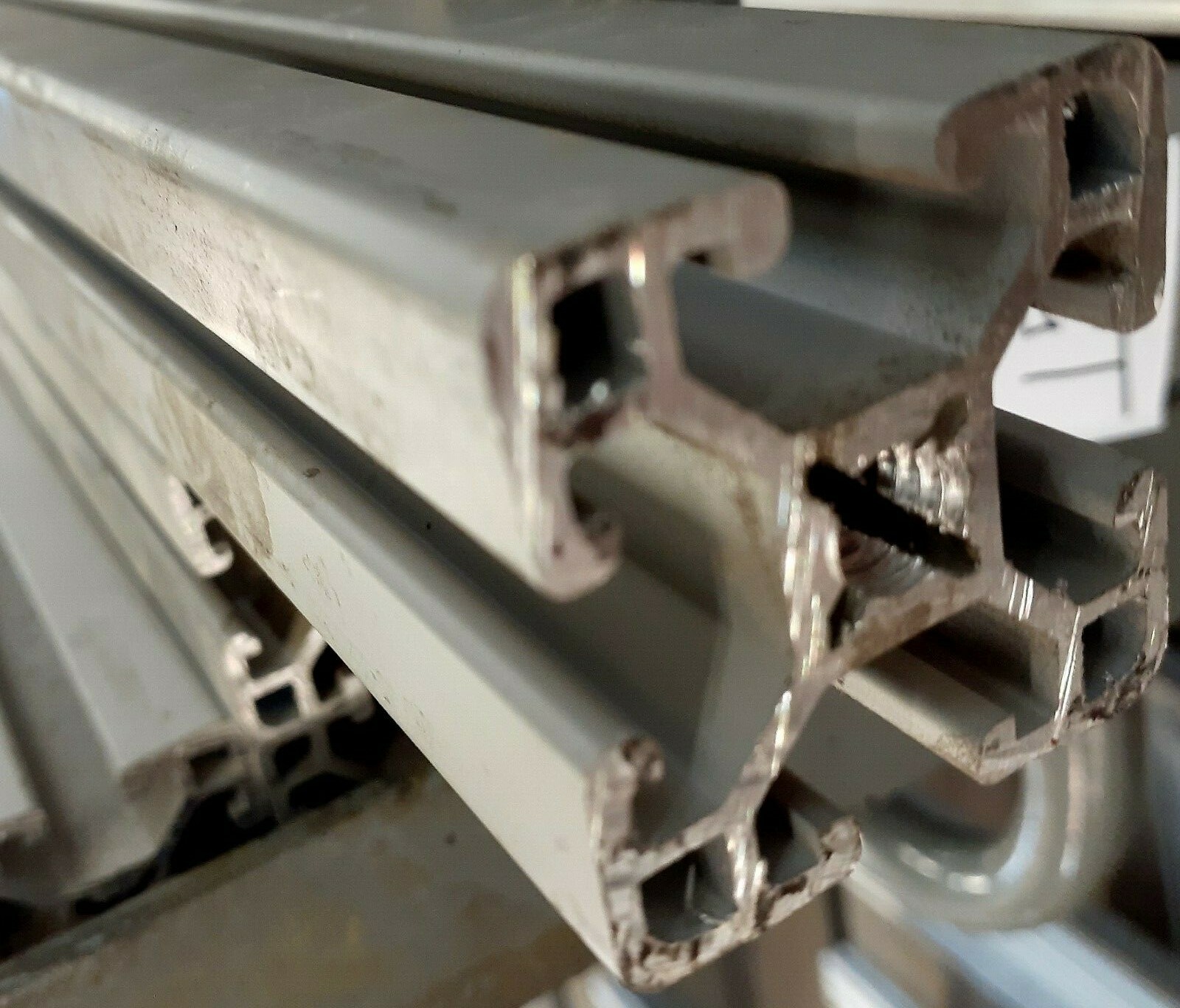 80/20 T-SLOT 1515-ULS ALUMINUM EXTRUSION 1.5 X 1.5″, 4-OPEN SLOTS, 15″ L