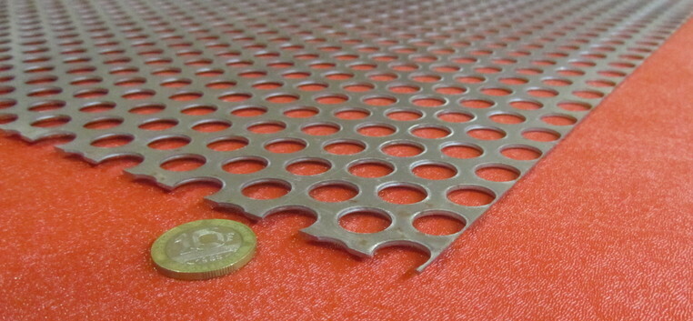 Perforated Staggered Steel Sheet .060″ Thick x 24″ x 24″, .500″ Hole Dia.