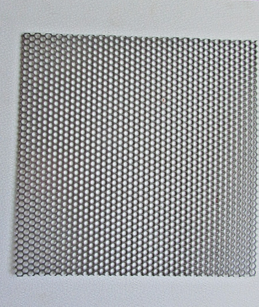 1/4″ HOLES–16 GA.-(0598)-304 STAINLESS PERFORATED SHEET- 12″ X 12″