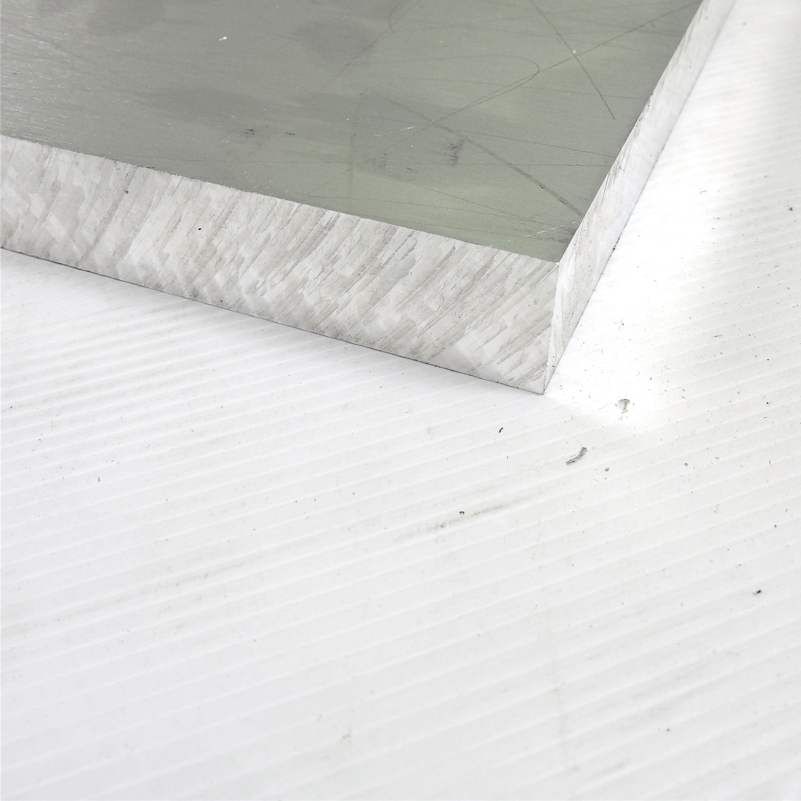 1.125″ thick 1 1/8 Aluminum 6061 PLATE 4.5″ x 10.5″ Long sku 335314