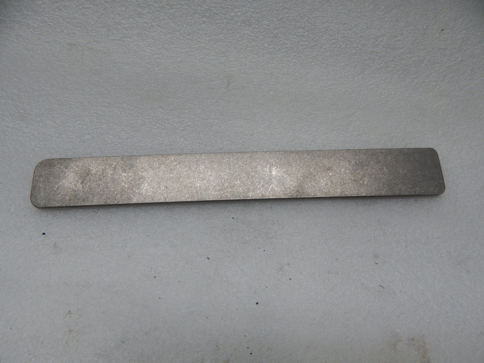 1/8″ x 1″ X 8″ 304 STAINLESS STEEL FLAT BAR Actual size 1/8 X .970 X 7-7/8
