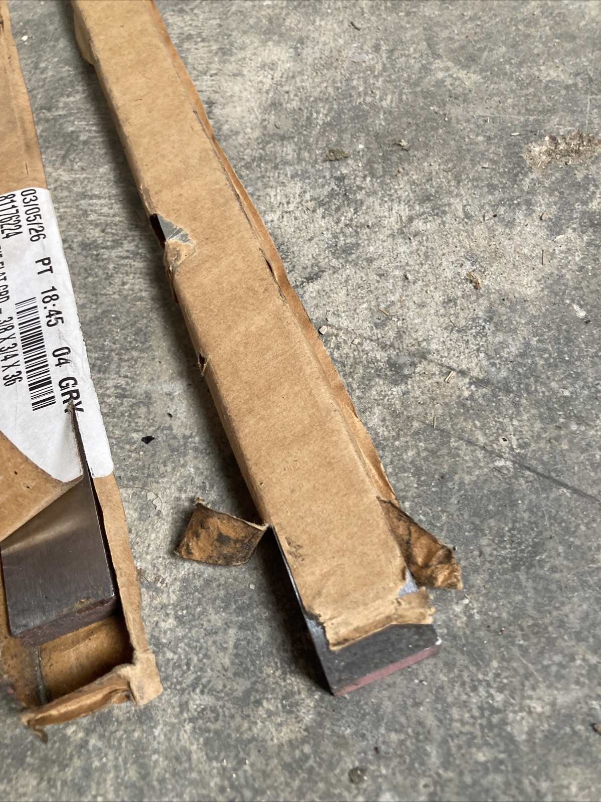 2 Pack – 3/8 X 3/4 X 36″ 4142 Heat Treated Flat Ground Stock / MSC Industrial