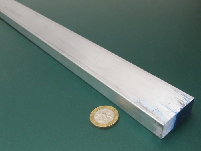 2024 T351 Aluminum Bar, 5/8″ (.625″) Thick x 1 1/2″ Wide x 24″ Length
