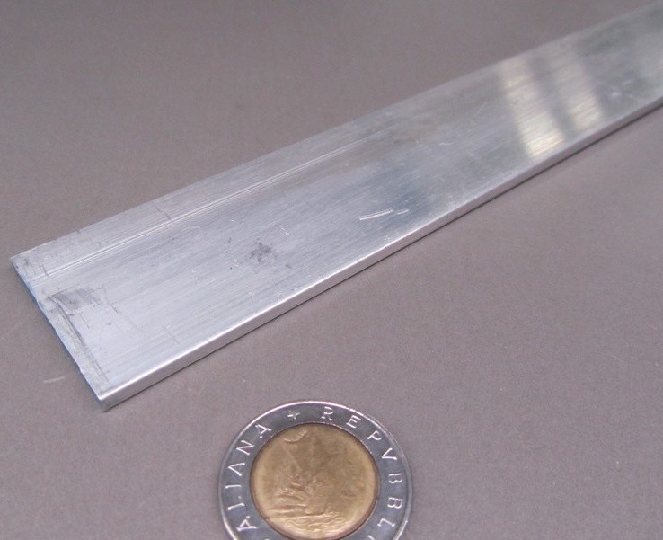 6061 T651 Aluminum Bar, 1/8″ (.125″) Thick x 1 1/2″ Wide x 12″ Length, 6 Pcs