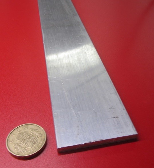5052 H32 Aluminum Bar, 1/4″ (.250″) Thick x 3.0″ Wide x 24″ Length
