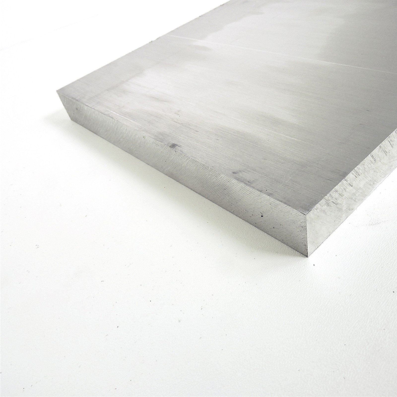 .75″ thick 3/4 Aluminum 6061 PLATE 9.5″ x 21.5″ Long sku 107297